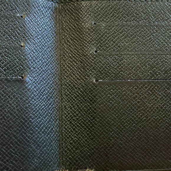 Louis Vuitton Wallet - Picture 10 of 15